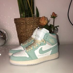 Jordan 1 High Retro - Turbo Green